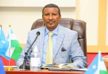 Puntland oo soo jeedisay in caasimadda dalka loo wareejiyo Garoowe iyo fariin ay u dirtay dowlad goboleedyada.