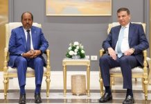 Madaxweyne Xasan sheekh oo gaarey Dalka Masar