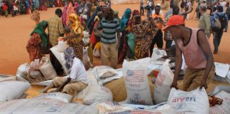 Maraykanka oo hakiyay dhammaan kaalmadii uu siin jiray Dowladda Soomaaliya