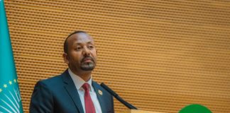 Raysal Wasaare Abiy Axmed: Waddan ay ku nool yihiin 130 milyan ma noqon karo bad la’aan