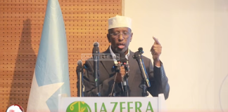 Shariif Sheekh Axmed oo sheegay Banaanbaxu inuu yahay Xaq Dastuuri ah