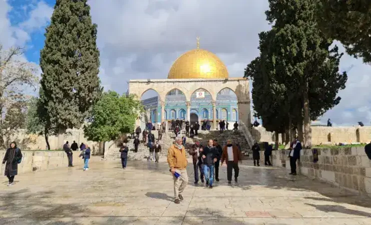 Dalalka Carabta iyo Islaamka oo Cambaareeyay Gelitaanka Wasiir Israa’iili ah Masaajidka Al-Aqsa