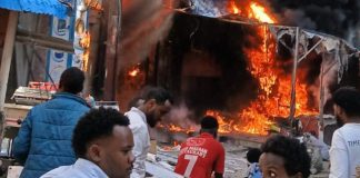 Dab xooggan oo qabsaday Suuqa Bakaaraha, ganacsato badan oo hanti ku waayay