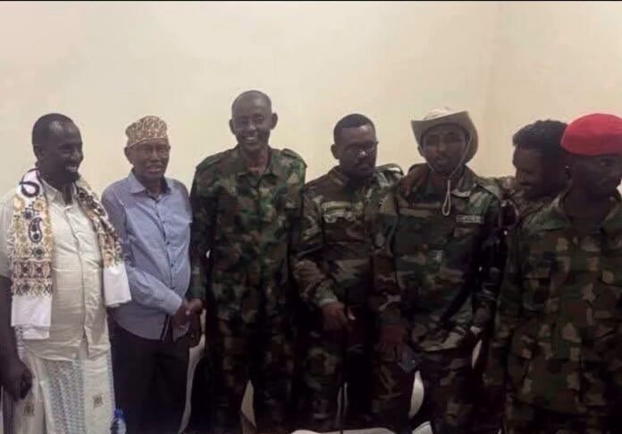Gen. Jimcaale oo la heshiiyay Saciid Deni